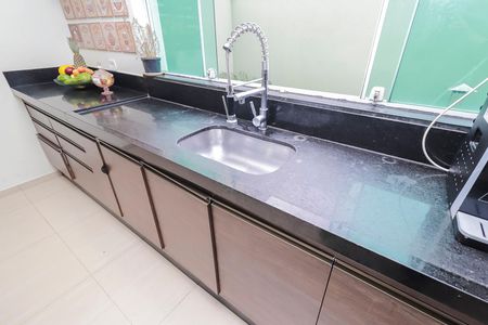 Casa para alugar com 260m², 4 quartos e 7 vagasCozinha