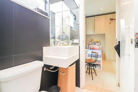 Casa para alugar com 260m², 4 quartos e 7 vagasBanheiro da Suíte 2