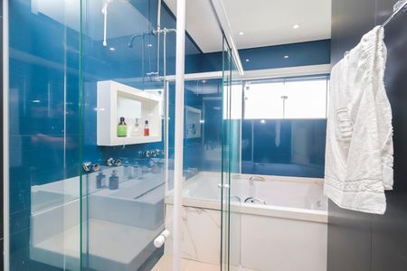 Casa para alugar com 260m², 4 quartos e 7 vagasBanheiro da Suíte 1