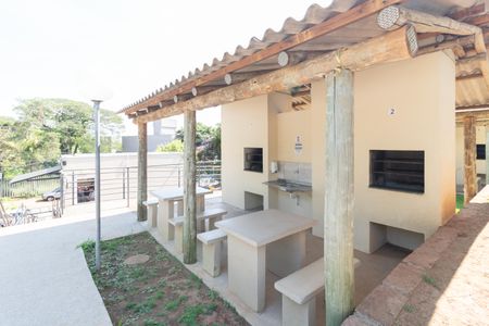 Apartamento para alugar com 42m², 2 quartos e 1 vagaÁrea comum - Churrasqueira