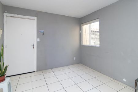 Sala de apartamento para alugar com 2 quartos, 42m² em Glória, Porto Alegre