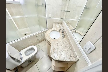 Apartamento à venda com 124m², 3 quartos e 4 vagasBanheiro da Suíte
