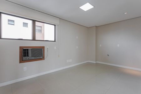 Apartamento à venda com 246m², 3 quartos e 2 vagas Apartamento à venda com 246m², 3 quartos e 2 vagasEspaço Gourmet