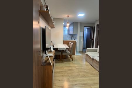 Apartamento à venda com 56m², 2 quartos e 1 vaga Apartamento à venda com 56m², 2 quartos e 1 vagaSala