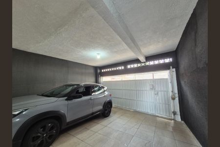 Casa à venda com 150m², 3 quartos e 2 vagasGaragem