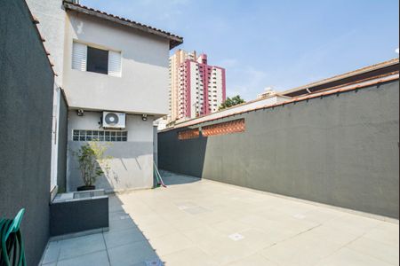 Casa à venda com 150m², 3 quartos e 2 vagasQuintal