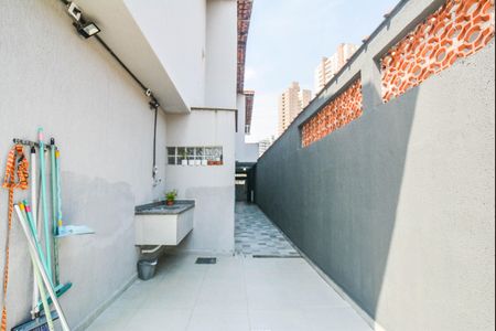 Casa à venda com 150m², 3 quartos e 2 vagasQuintal