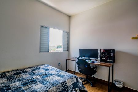 Casa à venda com 150m², 3 quartos e 2 vagasQuarto 2