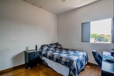 Casa à venda com 150m², 3 quartos e 2 vagasQuarto 2