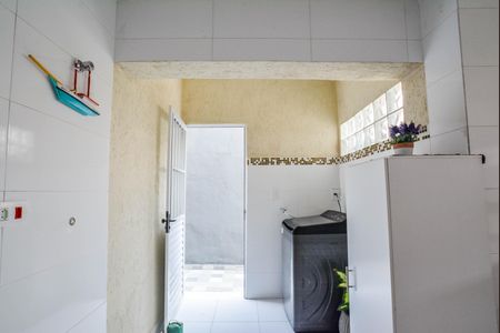 Casa à venda com 150m², 3 quartos e 2 vagasÁrea de Serviço