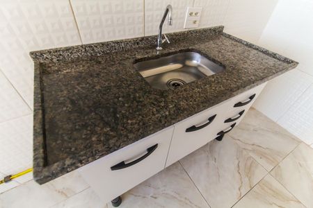 Apartamento para alugar com 45m², 2 quartos e sem vaga Apartamento para alugar com 45m², 2 quartos e sem vagaCozinha e Área de Serviço