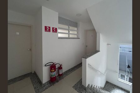 Studio à venda com 35m², 1 quarto e sem vagaHall 