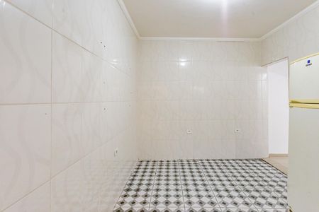 Cozinha de casa para alugar com 2 quartos, 100m² em São João Climaco, São Paulo