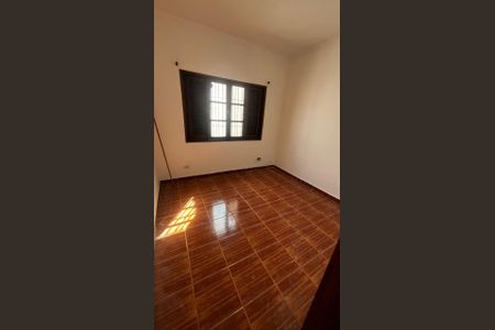 Casa para alugar com 300m², 2 quartos e 2 vagas