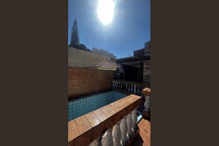 Casa para alugar com 300m², 2 quartos e 2 vagas