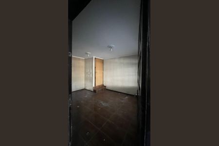 Casa para alugar com 300m², 2 quartos e 2 vagas