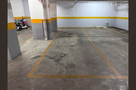 Apartamento à venda com 76m², 3 quartos e sem vagaFoto 01