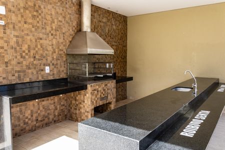 Apartamento para alugar com 48m², 2 quartos e 1 vaga Apartamento para alugar com 48m², 2 quartos e 1 vagaÁrea comum - Churrasqueira