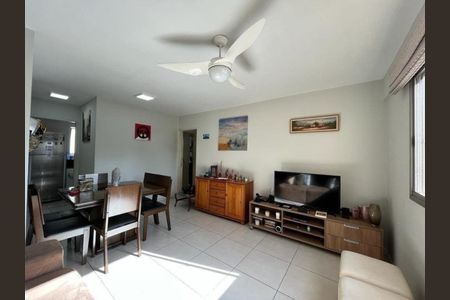 Apartamento à venda com 65m², 2 quartos e 1 vagaFoto 05