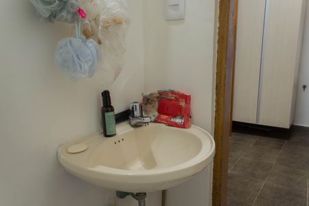 Casa à venda com 200m², 3 quartos e 3 vagas Casa à venda com 200m², 3 quartos e 3 vagasBanheiro de Serviço