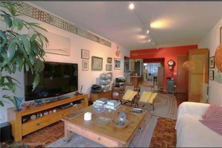 Apartamento à venda com 126m², 3 quartos e 1 vagaFoto 02