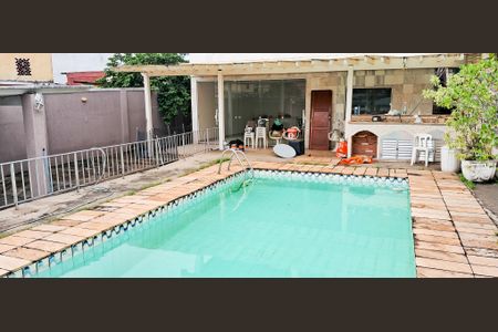 Casa à venda com 600m², 2 quartos e 3 vagasÁrea comum