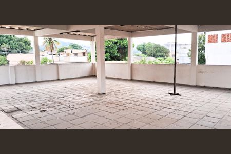 Casa à venda com 600m², 2 quartos e 3 vagasÁrea comum