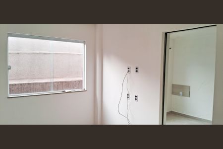 Quarto de casa para alugar com 2 quartos, 600m² em Tanque, Rio de Janeiro