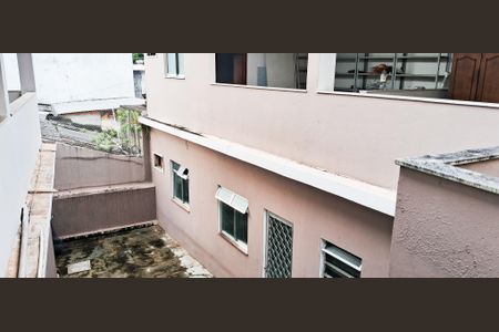 Casa à venda com 600m², 2 quartos e 3 vagasÁrea comum