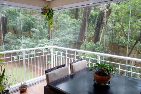 Apartamento para alugar com 106m², 3 quartos e 2 vagas Apartamento para alugar com 106m², 3 quartos e 2 vagasSacada