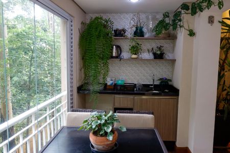 Apartamento para alugar com 106m², 3 quartos e 2 vagas Apartamento para alugar com 106m², 3 quartos e 2 vagasSacada