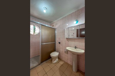 Banheiro da Suíte de casa à venda com 3 quartos, 101m² em Vila Brasilio Machado, São Paulo