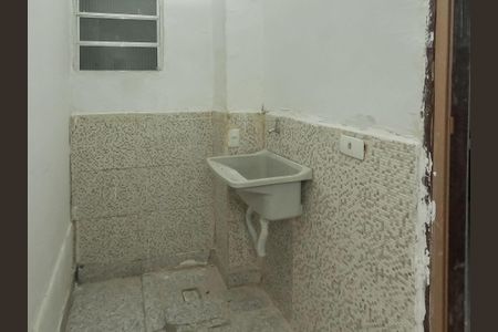 Casa para alugar com 80m², 1 quarto e sem vaga