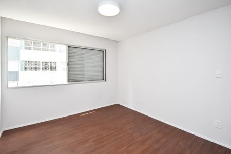 Apartamento à venda com 150m², 3 quartos e 1 vagaquarto 2