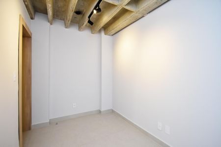 Apartamento à venda com 150m², 3 quartos e 1 vagaquarto de serviço