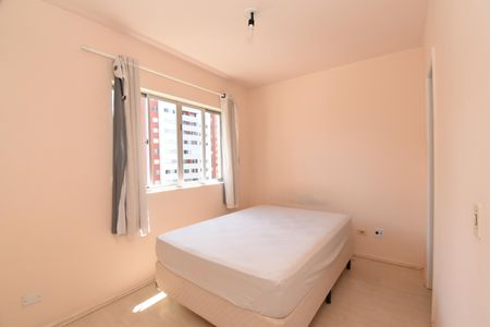 Quarto de apartamento para alugar com 1 quarto, 45m² em Bigorrilho, Curitiba