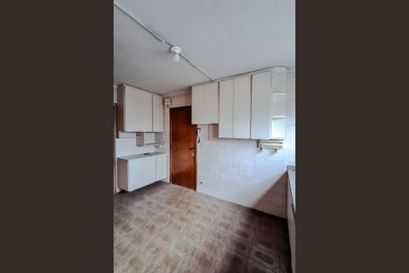 Apartamento à venda com 105m², 2 quartos e 1 vagaCozinha