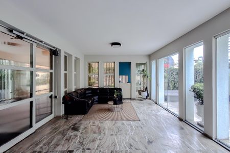 Apartamento à venda com 105m², 2 quartos e 1 vagaÁrea comum