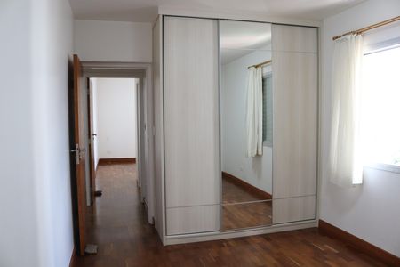 Apartamento à venda com 110m², 3 quartos e 1 vagaQuarto 3