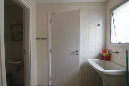 Apartamento para alugar com 120m², 3 quartos e 2 vagasÁrea de Serviço