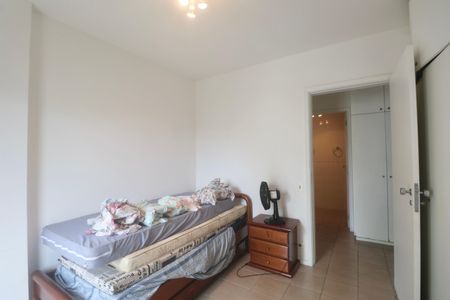 Apartamento para alugar com 120m², 3 quartos e 2 vagasQuarto 2