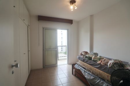 Apartamento para alugar com 120m², 3 quartos e 2 vagasQuarto 2