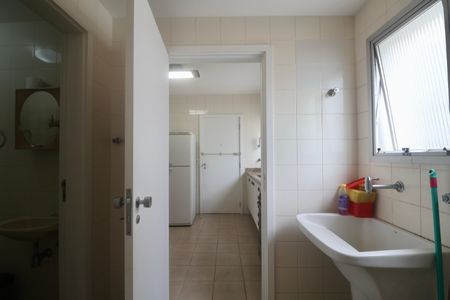 Apartamento para alugar com 120m², 3 quartos e 2 vagasÁrea de Serviço