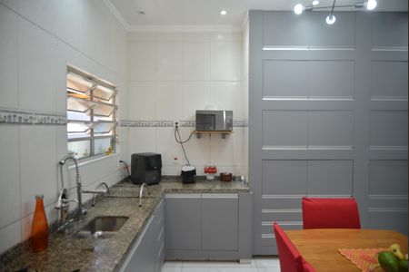 Casa à venda com 144m², 2 quartos e 2 vagasCozinha