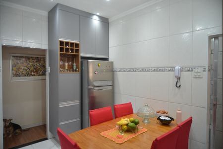 Casa à venda com 144m², 2 quartos e 2 vagasCozinha