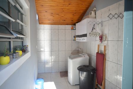 Casa à venda com 144m², 2 quartos e 2 vagasÁrea de Serviço