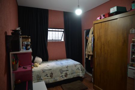 Casa à venda com 144m², 2 quartos e 2 vagasQuarto Suite