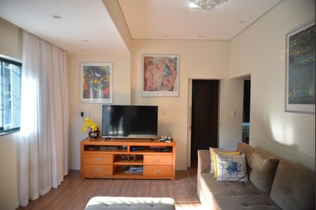 Sala de casa à venda com 2 quartos, 144m² em Vila Camilópolis, Santo André