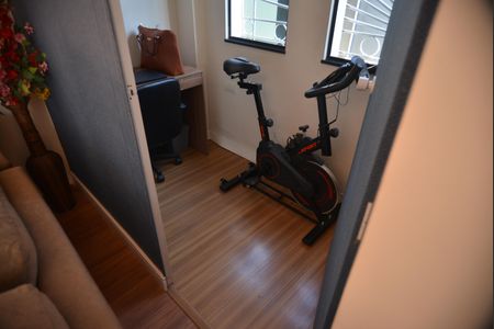 Casa à venda com 144m², 2 quartos e 2 vagasSala