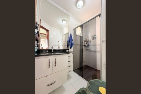 Apartamento à venda com 71m², 2 quartos e 1 vagaBanheiro da Suíte